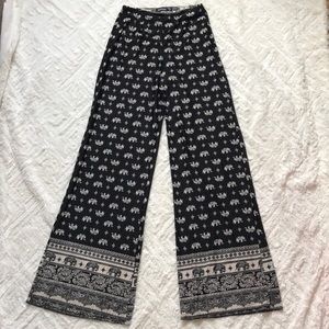 Boohoo wide-legged elephant trousers
